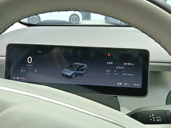 Leapmotor B01 2025