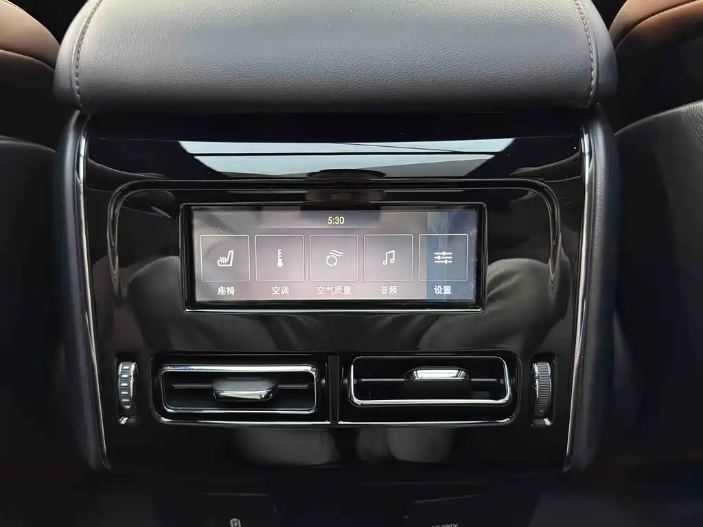 Lincoln Aviator 2021 — фото 10
