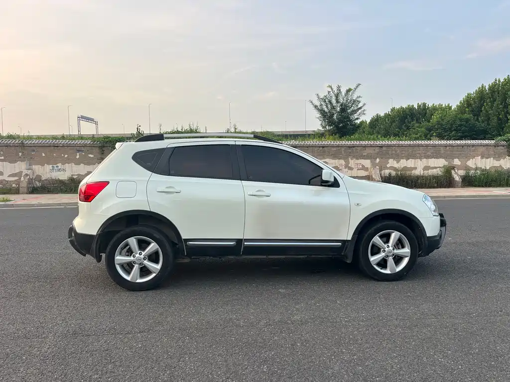 Nissan Qashqai 2015