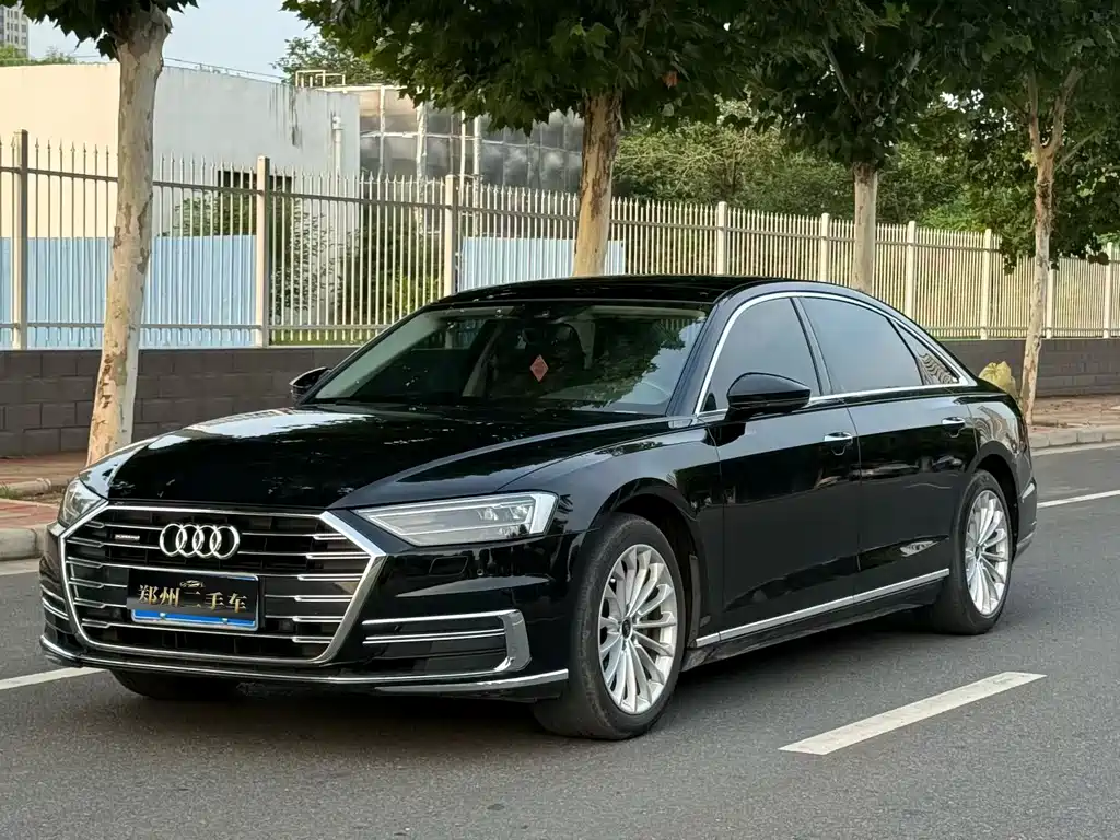 Audi A8 2022