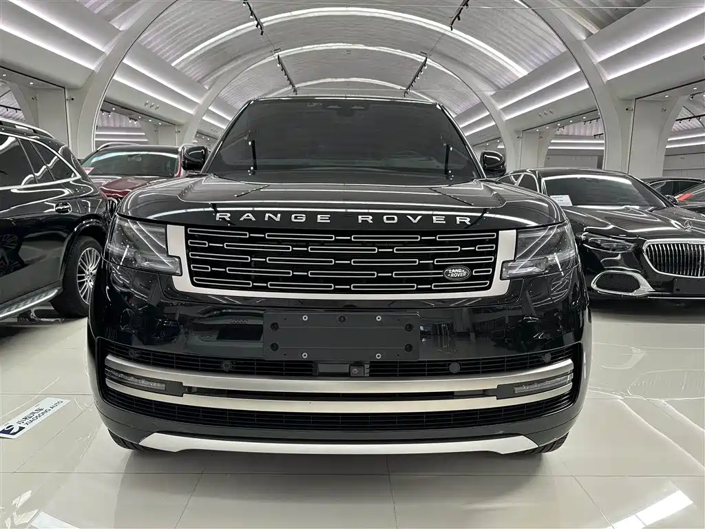 Land Rover Range Rover 2023 — фото 2