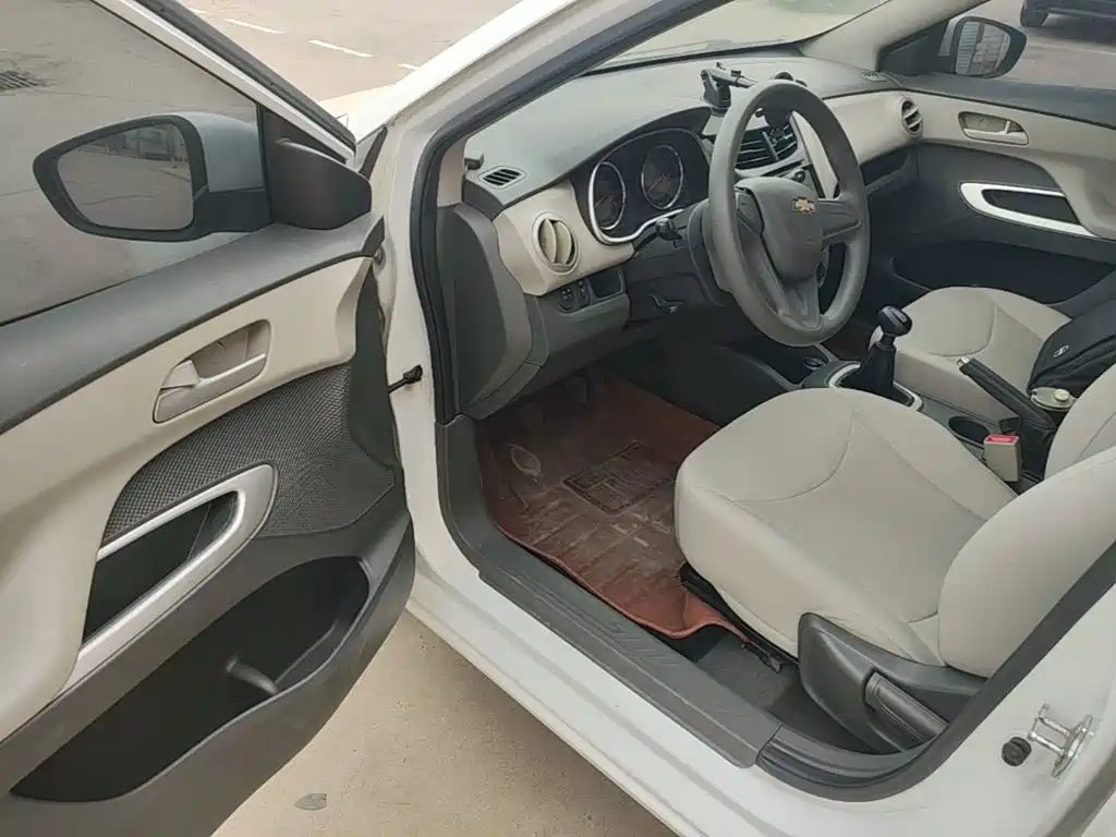 Chevrolet Sail 2016 — фото 16
