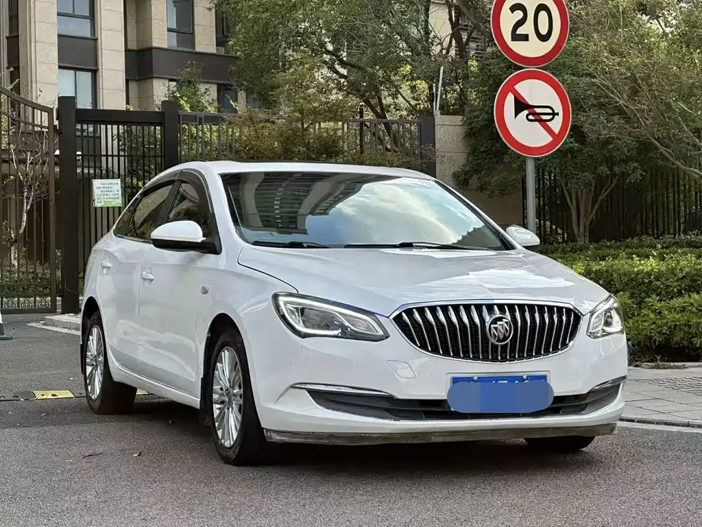 Buick Excelle 2015