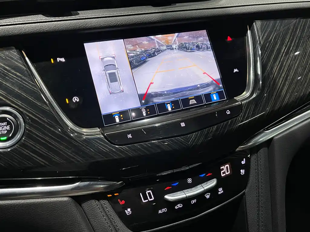 Cadillac XT6 2021 — фото 13