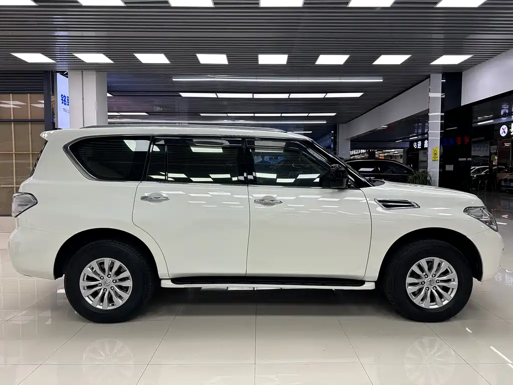 Nissan Patrol 2018 — фото 8