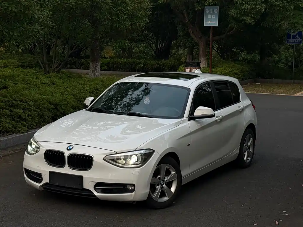 BMW 1 Series 2014 — фото 1