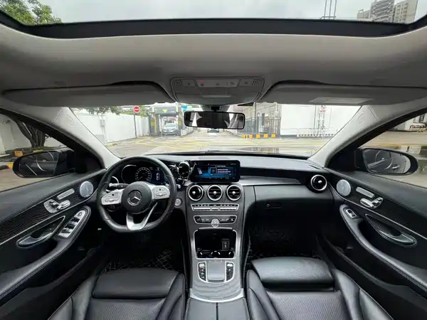 Mercedes-Benz C-Class 2021