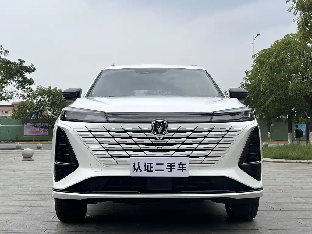 Changan CS75 PLUS 2025 — фото 2