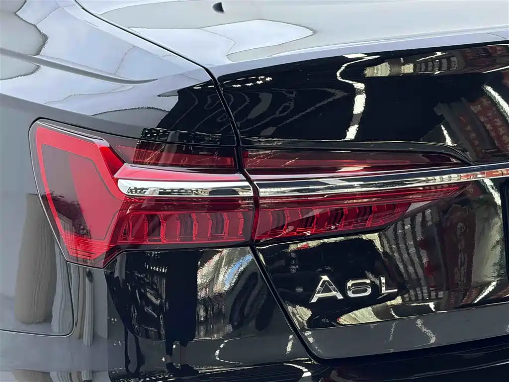 Audi A6L 2024 — фото 9