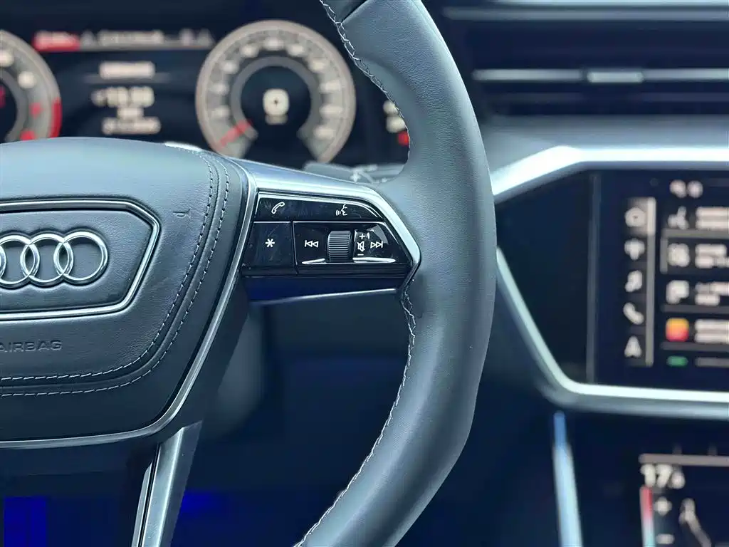 Audi A6L 2024 — фото 27