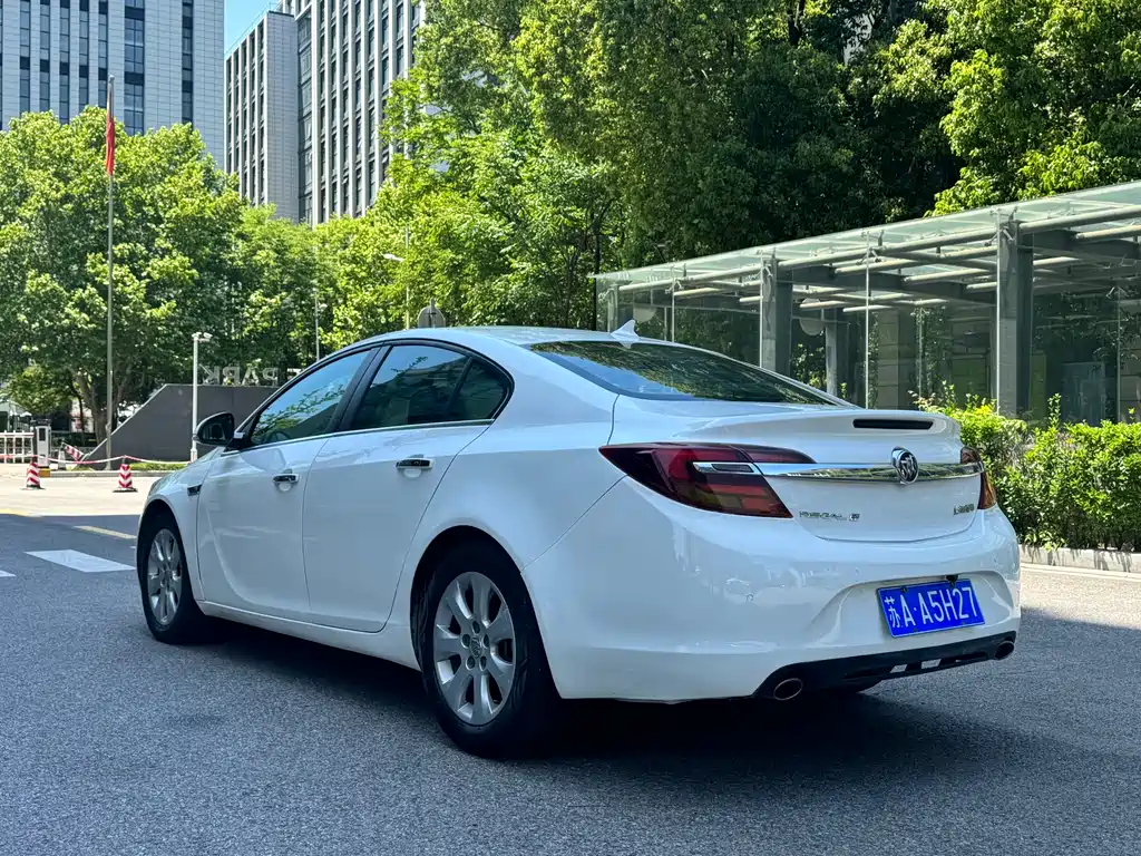 Buick Regal 2015 — фото 4