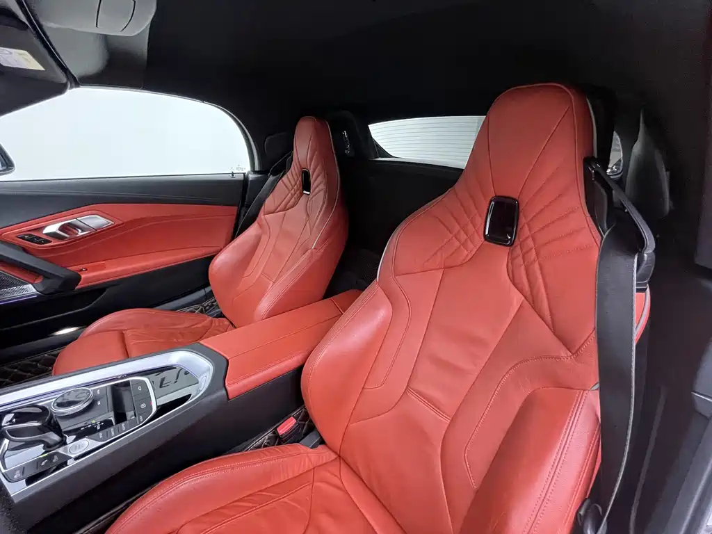 BMW Z4 2020 — фото 9