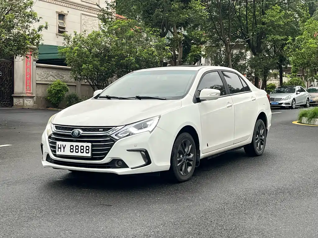 BYD Qin NEV 2017