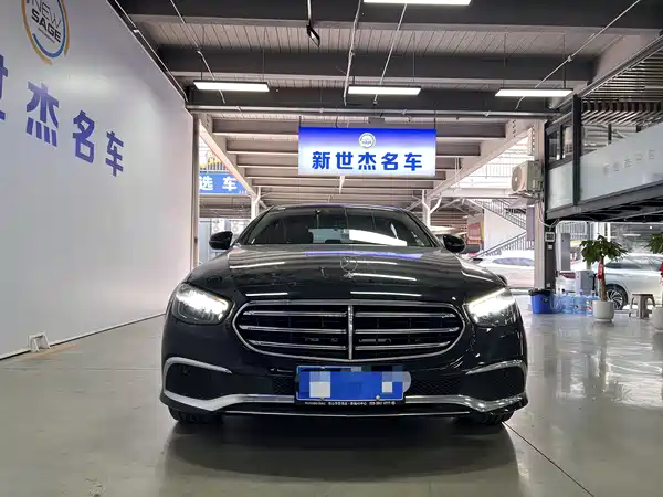Mercedes-Benz E-Class 2023
