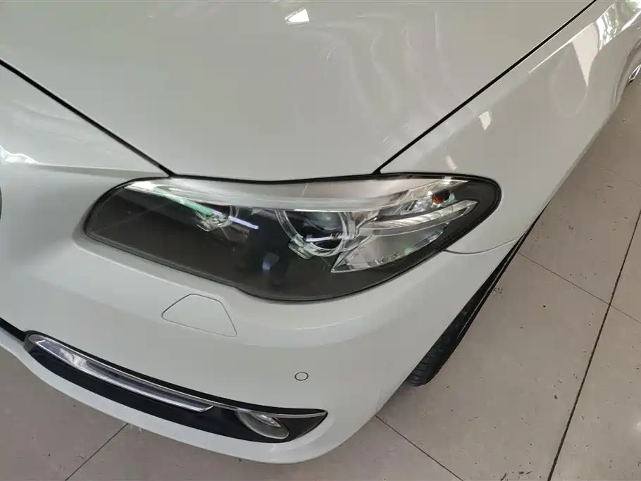 BMW 5 Series 2016