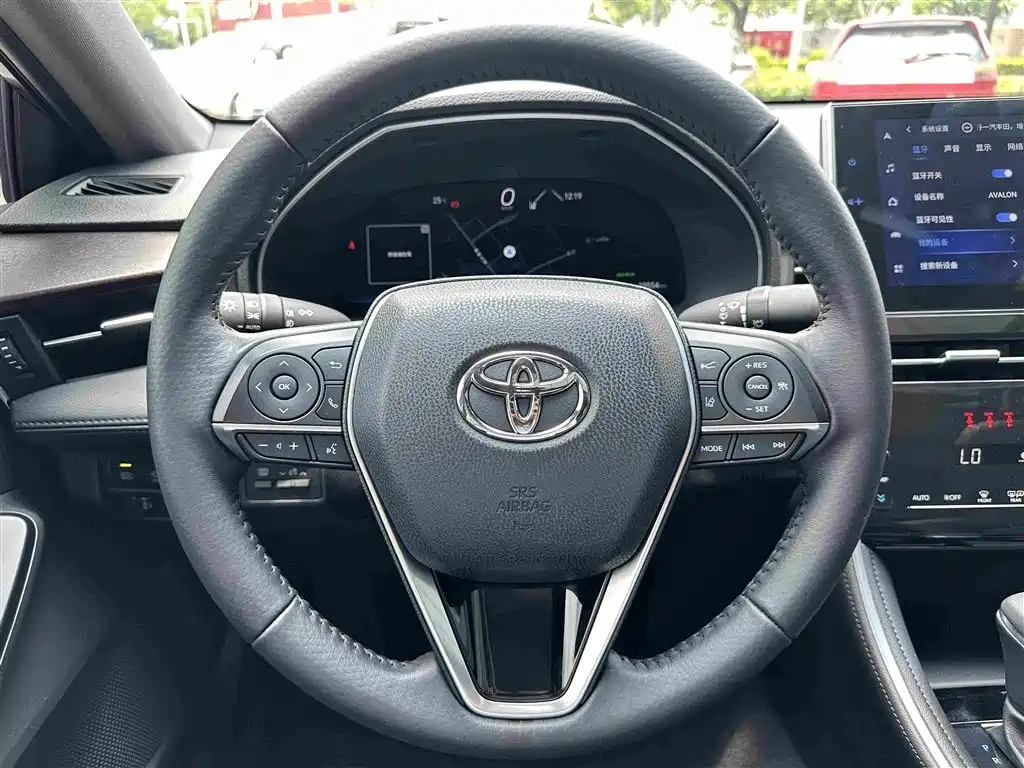 Toyota Avalon 2023 — фото 19