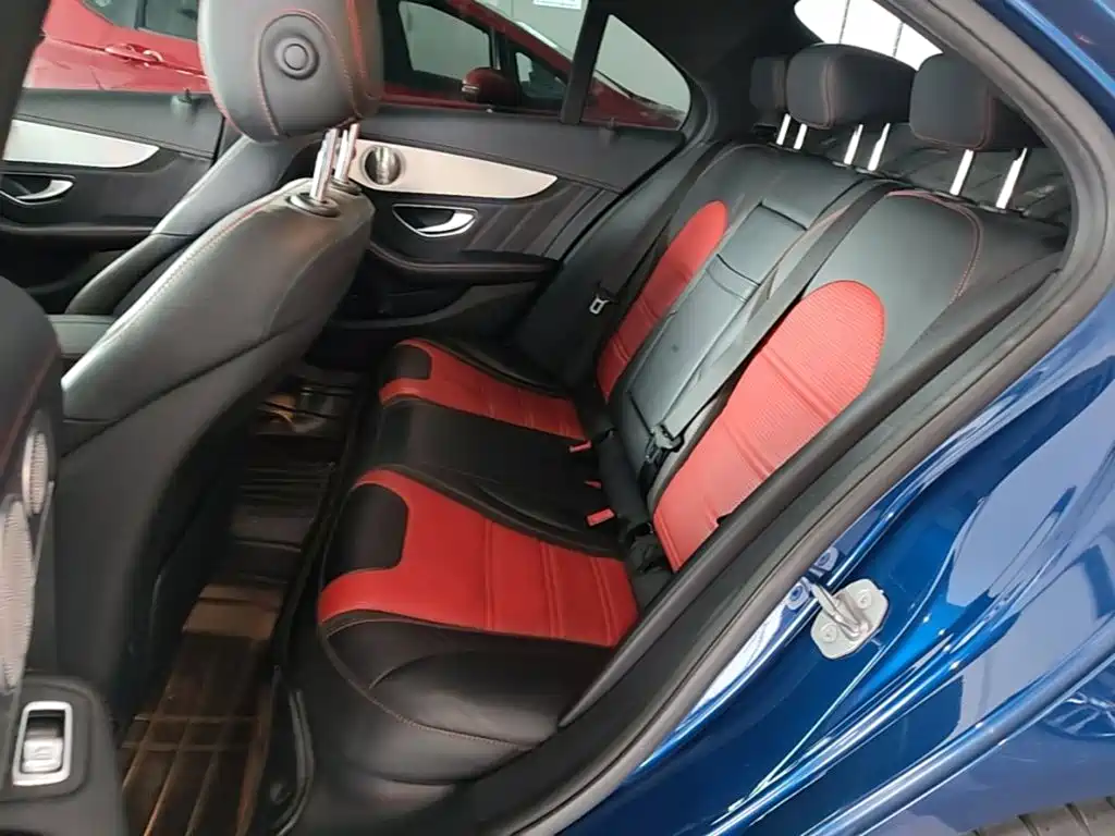 Mercedes-Benz C-Class AMG 2018 — фото 17