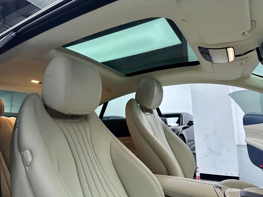 Mercedes-Benz E-Class 2020 — фото 17