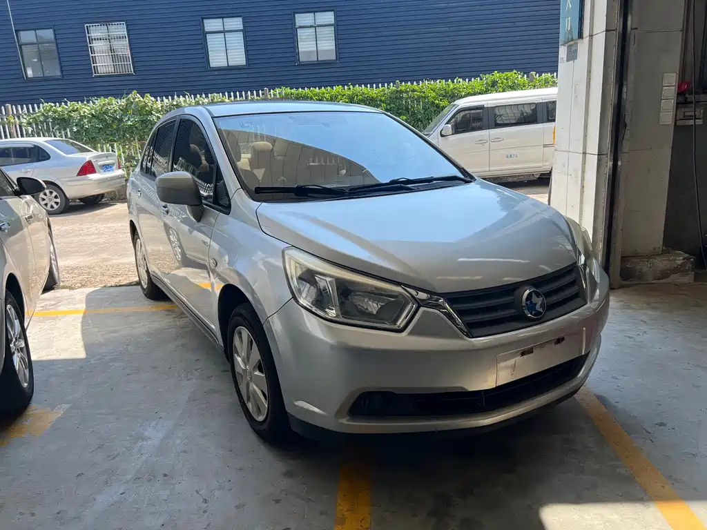 Venucia D50 2014