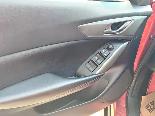 Mazda CX-4 2017