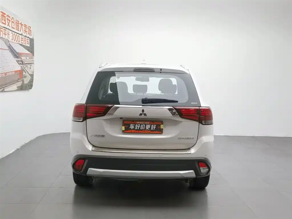 Mitsubishi Outlander 2017