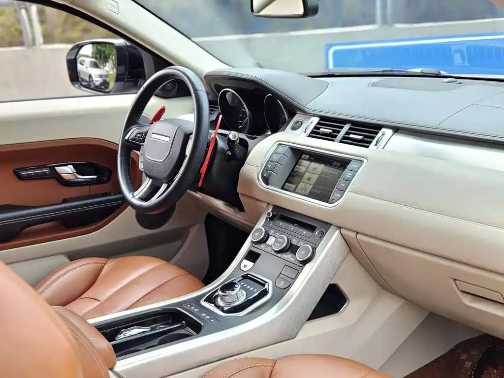Land Rover Evoque 2012 — фото 21