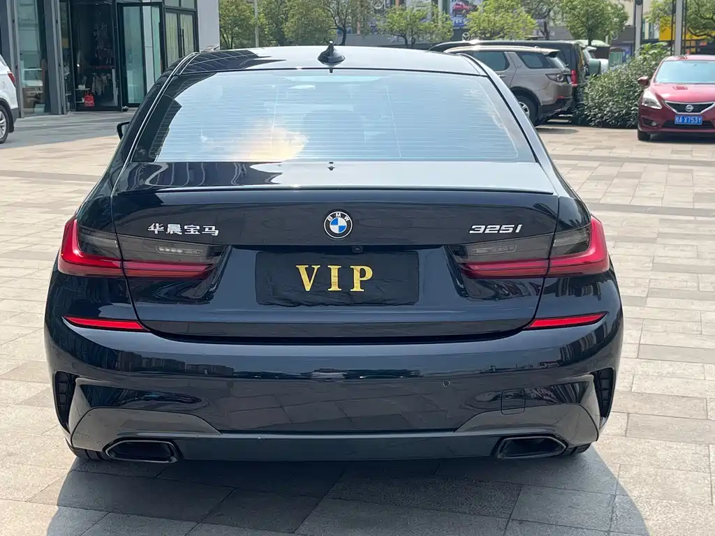 BMW 3 Series 2021