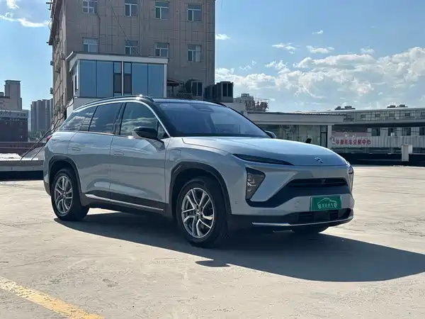 NIO ES6 2021