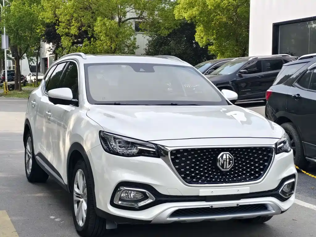 MG HS 2019