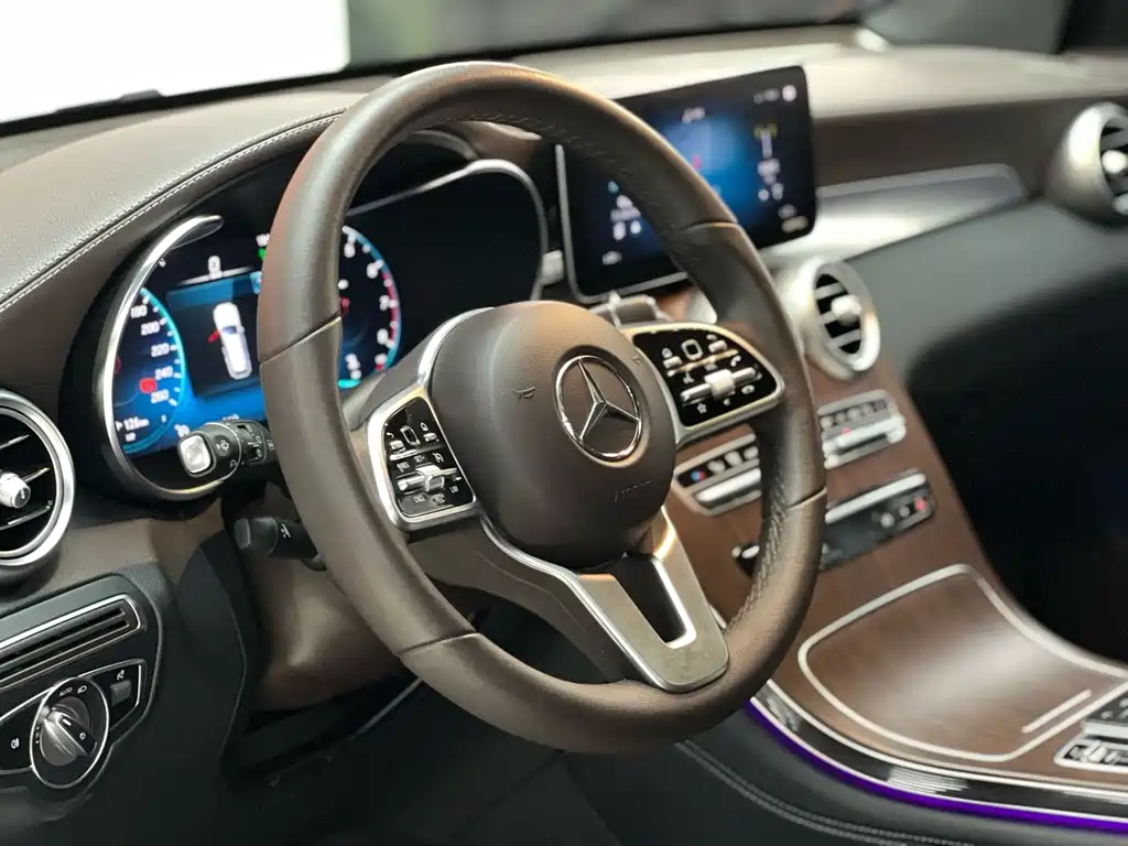 Mercedes-Benz GLC 2020