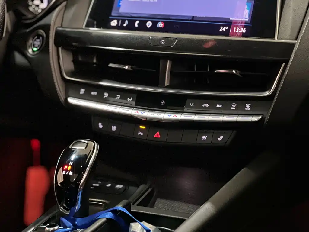 Cadillac CT5 2022 — фото 12