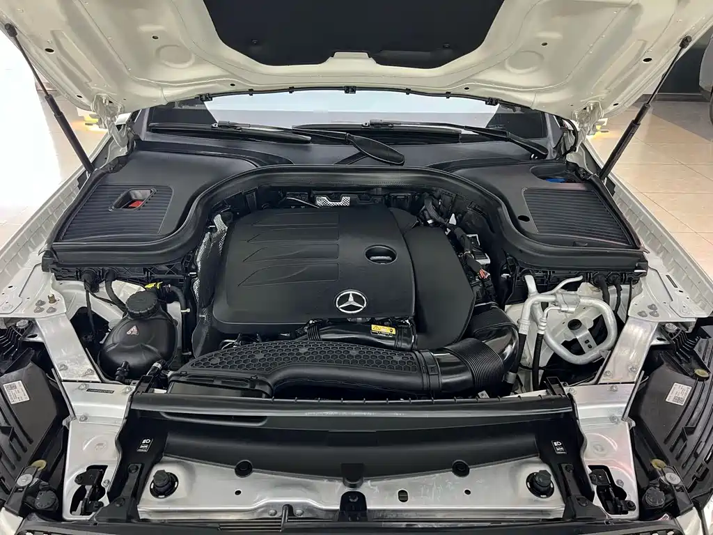 Mercedes-Benz GLC 2020 — фото 25