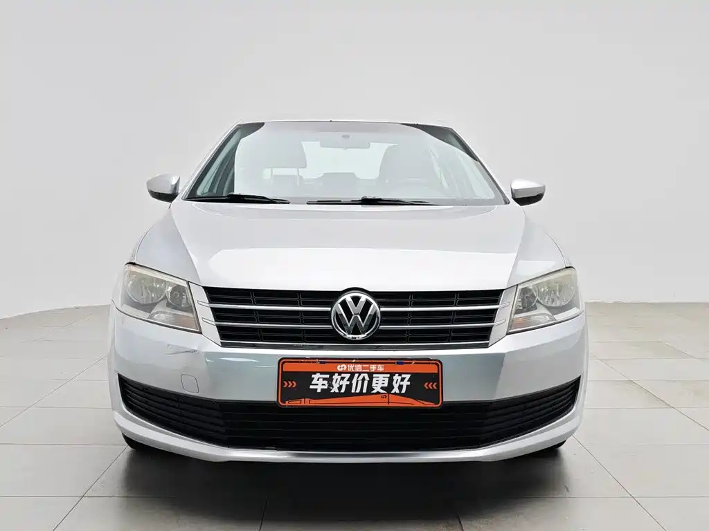 Volkswagen Lavida 2013