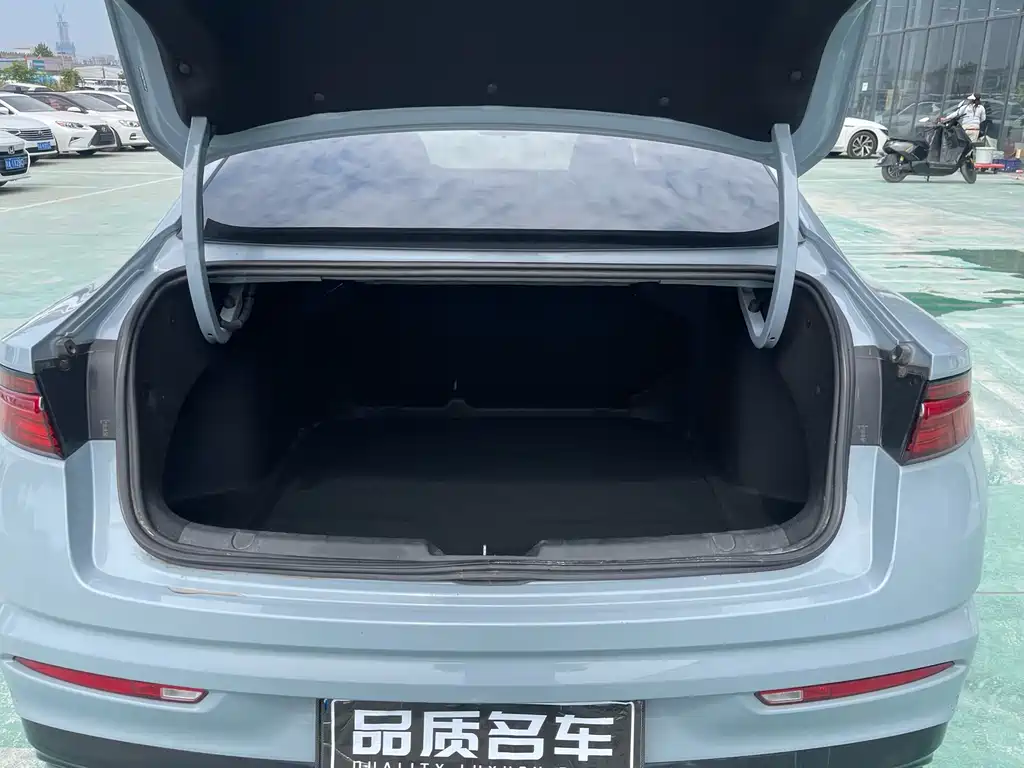 Geely Xingrui 2023 — фото 13