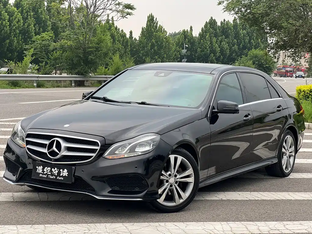 Mercedes-Benz E-Class 2014 — фото 15