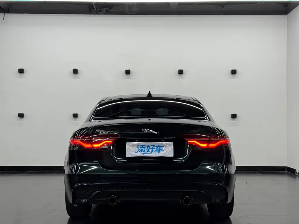 Jaguar XEL 2023 — фото 14