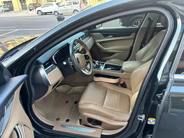 Jaguar XFL 2022
