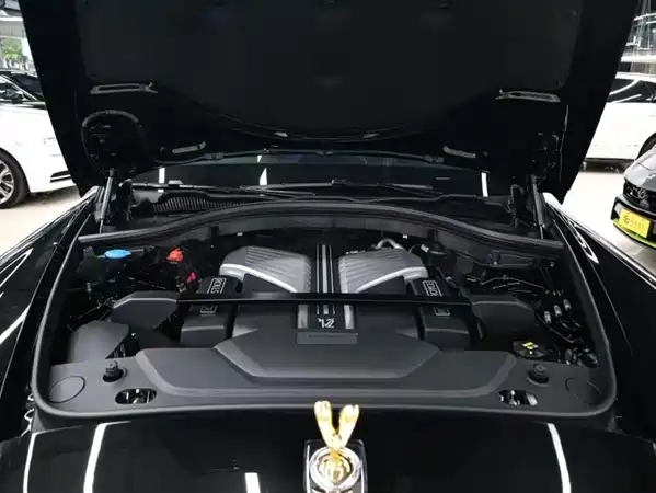 Rolls-Royce Cullinan 2022