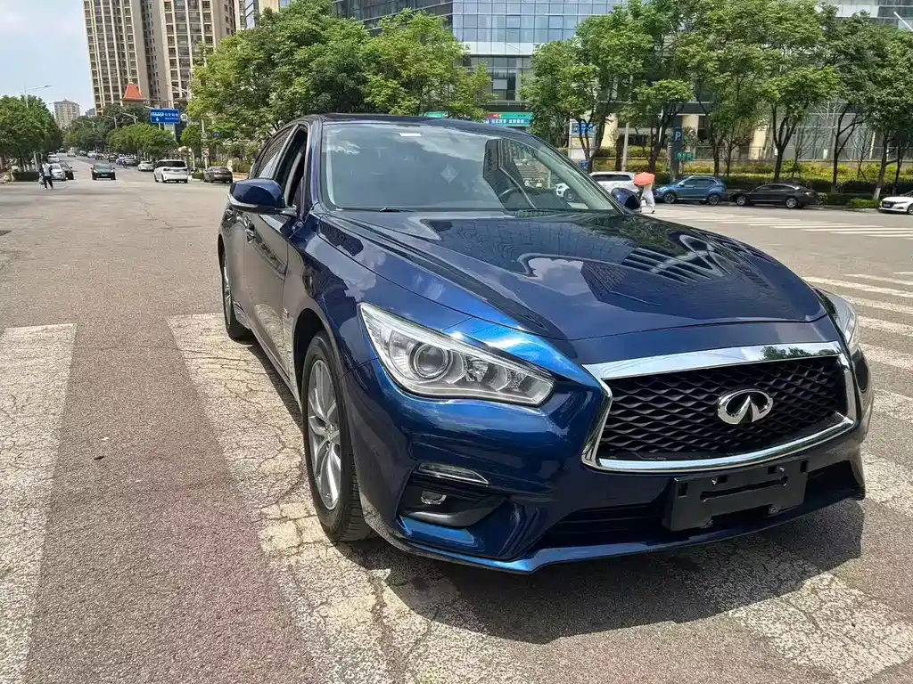 Infiniti Q50L 2018 — фото 3