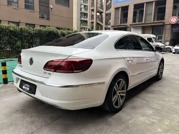 Volkswagen CC 2015