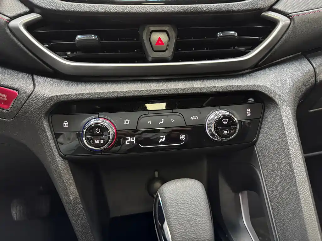 Chevrolet Orlando 2023 — фото 19