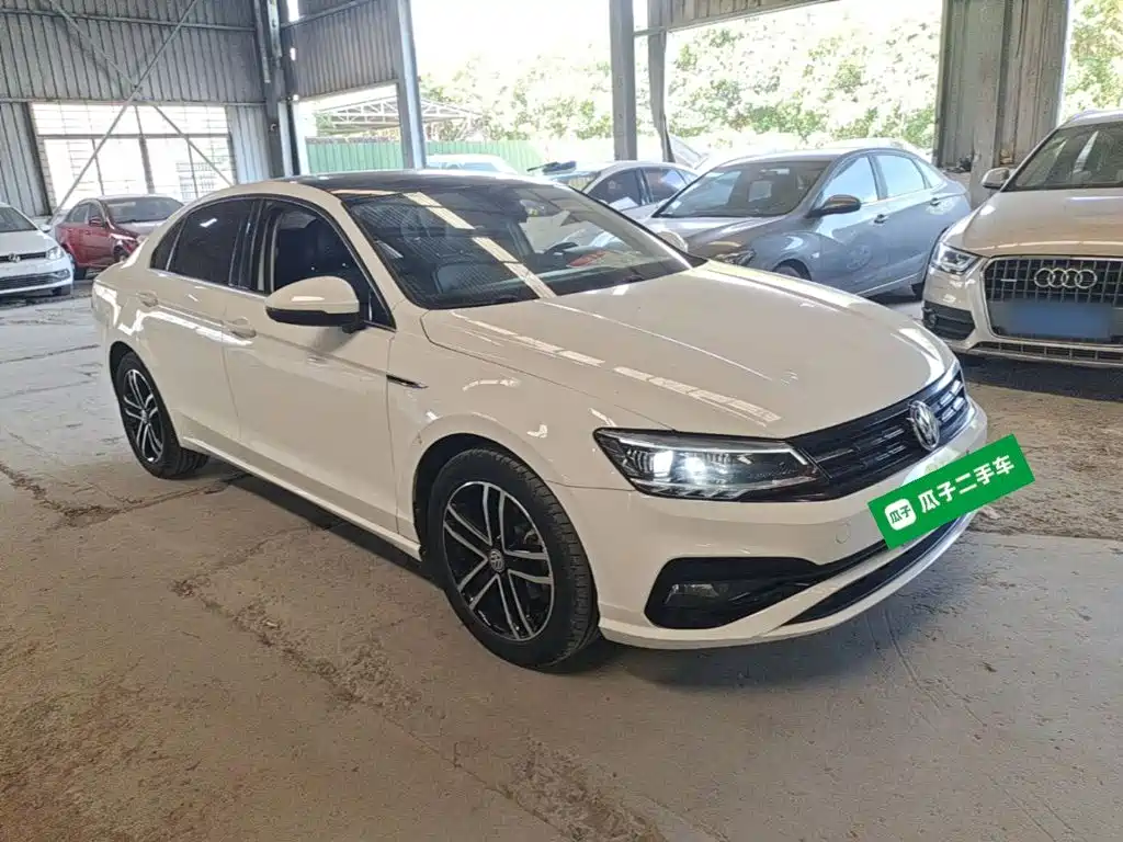 Volkswagen Lamando 2021