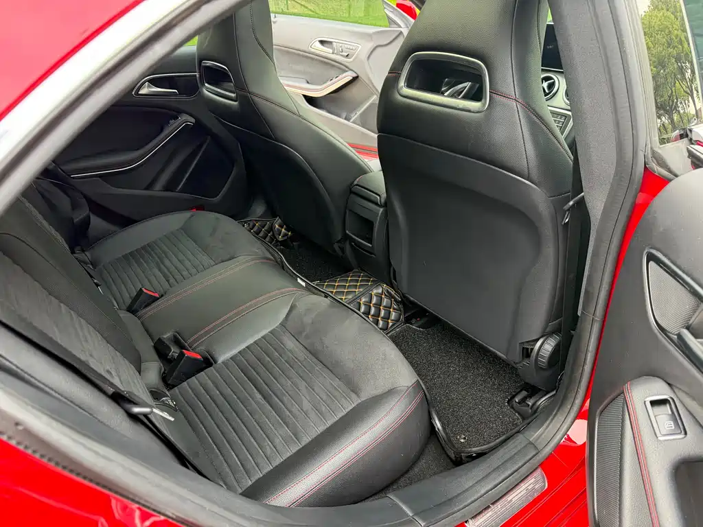 Mercedes-Benz CLA 2017 — фото 18