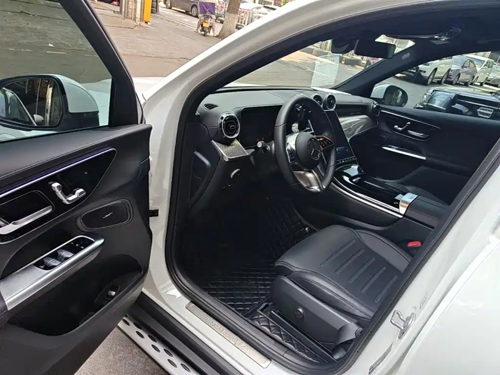 Mercedes-Benz GLC 2023 — фото 16