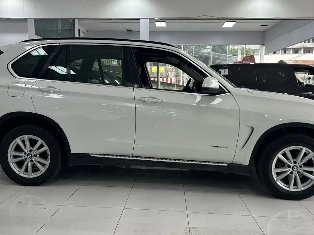 BMW X5 2015 — фото 7