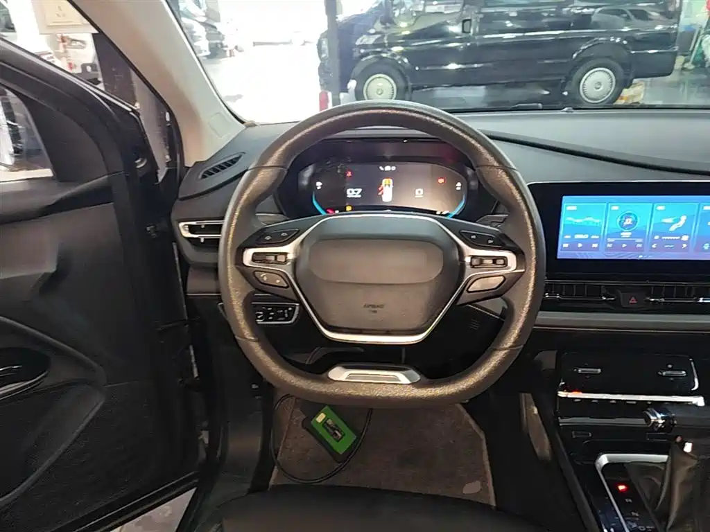 Wuling Victory 2021 — фото 11
