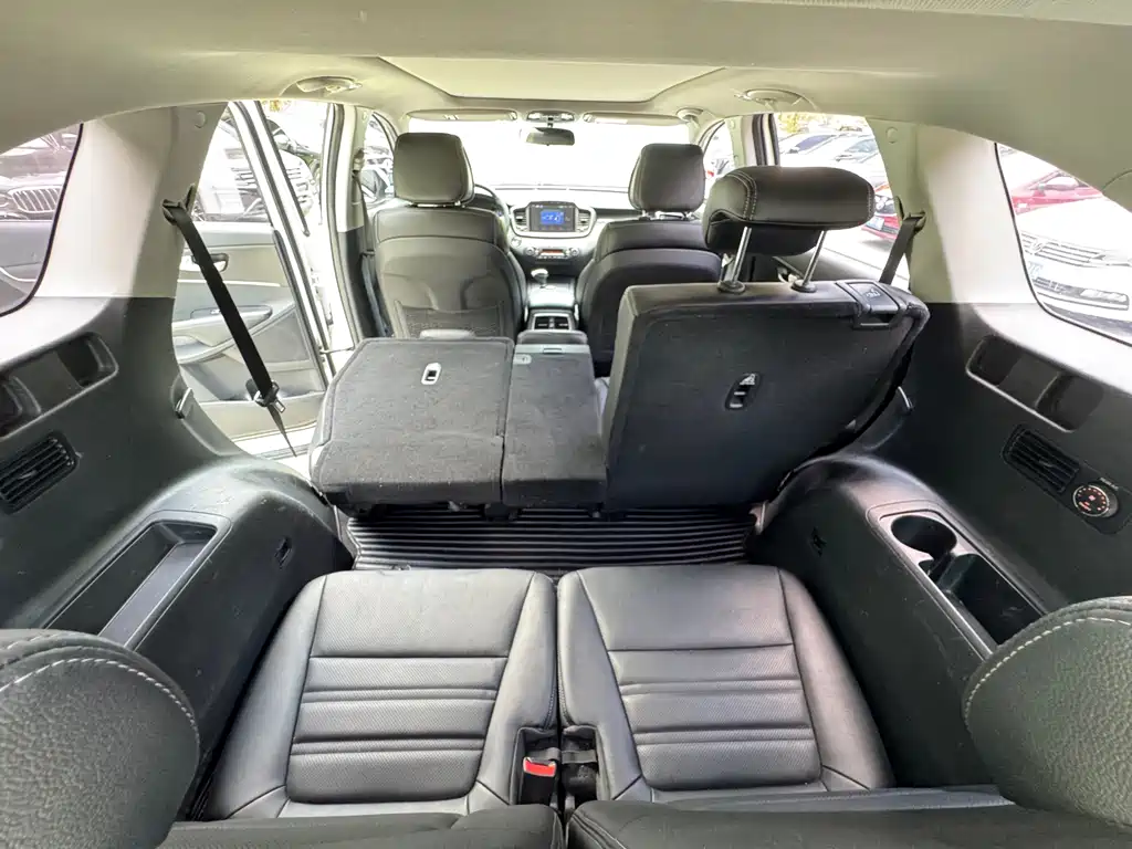 Kia Sorento 2017 — фото 14