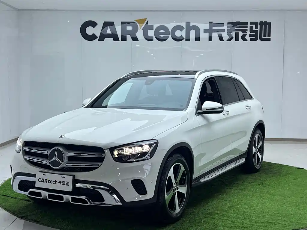 Mercedes-Benz GLC 2022 — фото 1