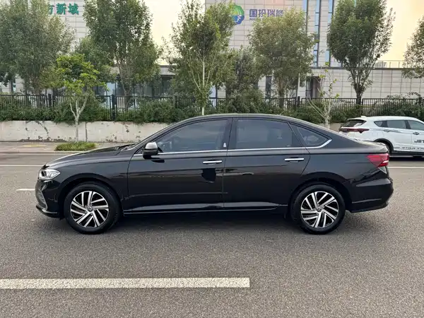 Volkswagen Lavida 2022