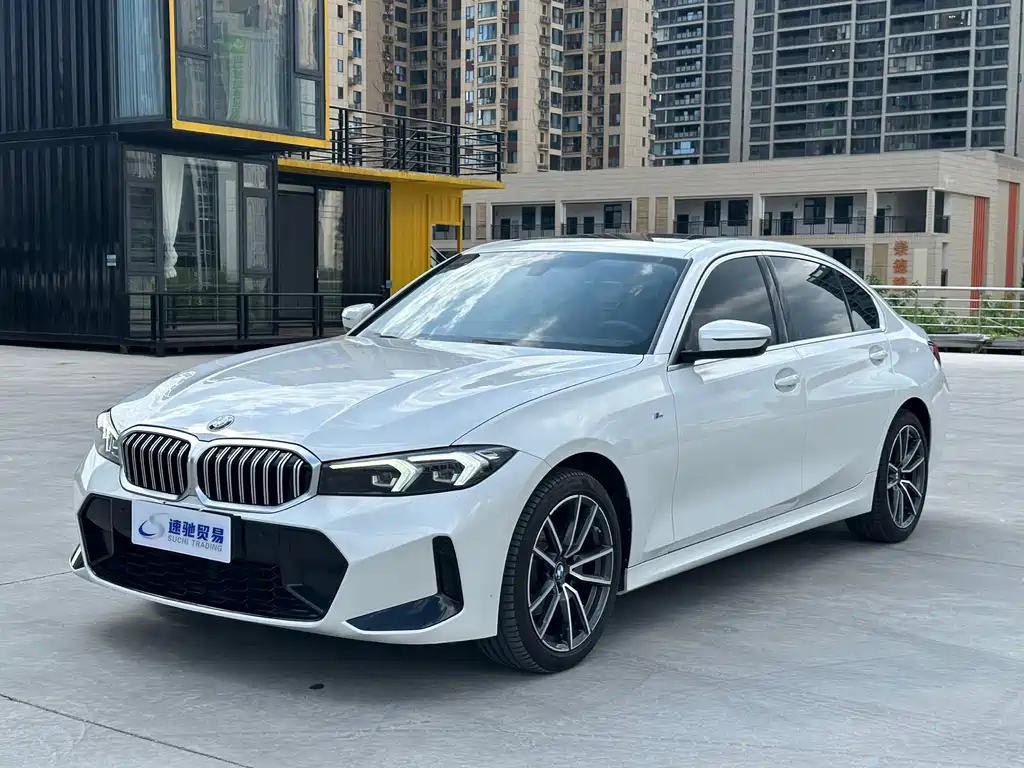BMW 3 Series 2022